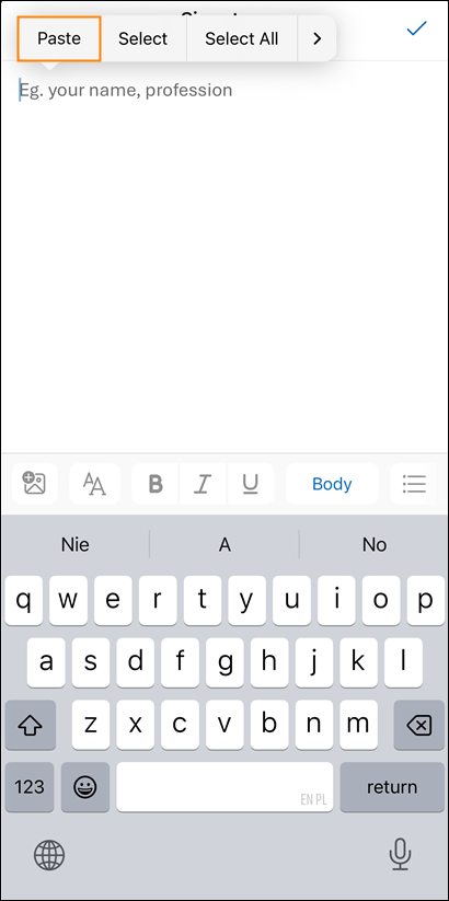 Paste the HTML email signature in Outlook for iOS